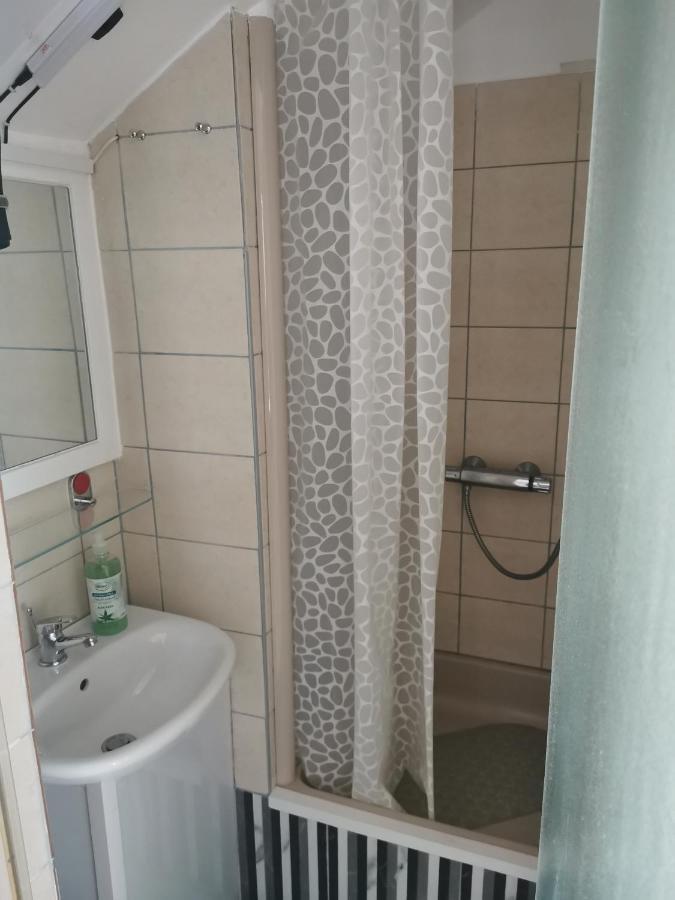 Apartman I Soba Hadela สเวติ มาร์ติน นา มูรี ภายนอก รูปภาพ